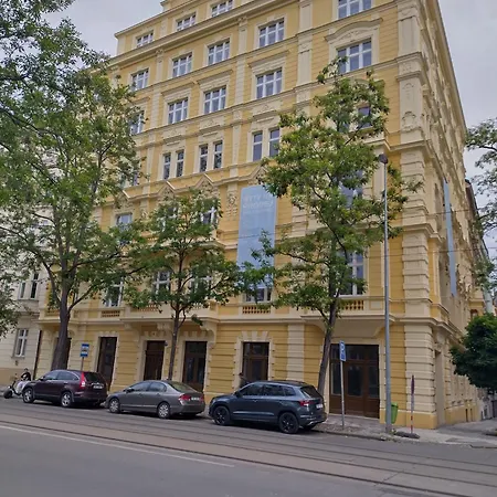 комфортная, уютная,романтичная *